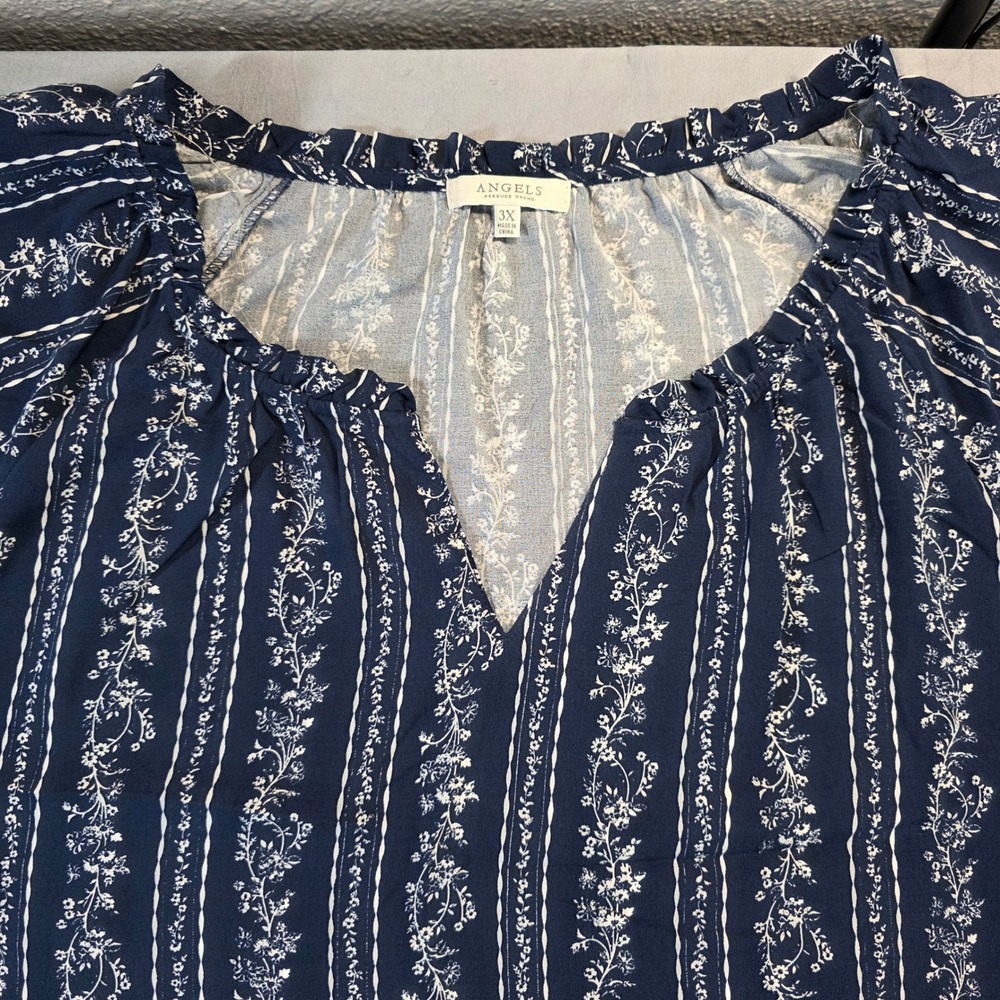 Angels Forever Young Women 3X Navy Blue‎ Floral Stripe Pom-Pom Trim Blouse Top